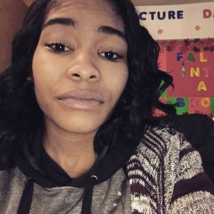 Meet your Posher, Amber