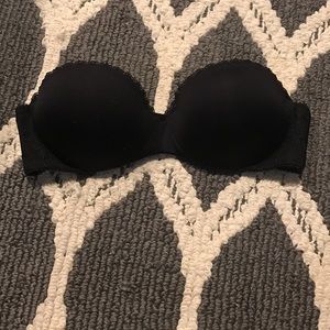 Strapless push-up bra