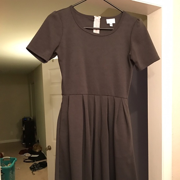 Xs LulaRoe Amelia