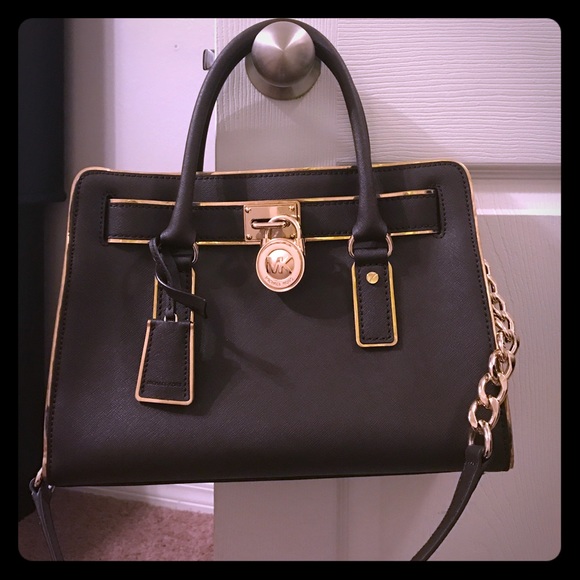 Like New Michael Kors bag! Brown/Gold! Perfect! 😍