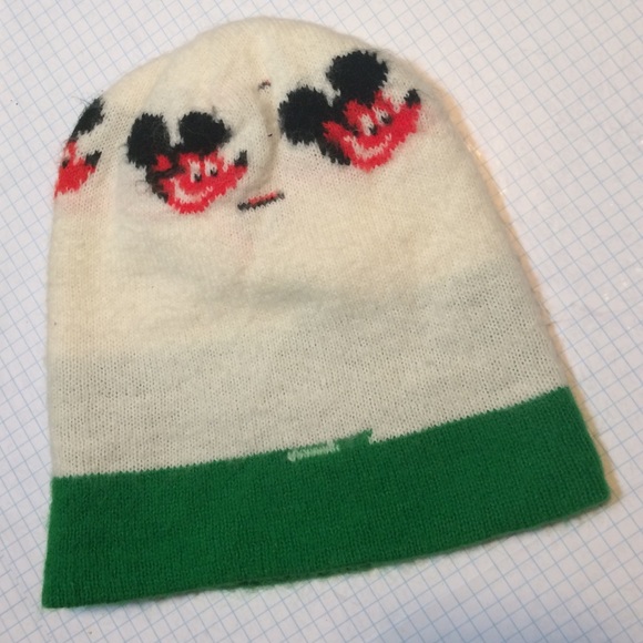 Vintage retro Mickey Mouse ❄️Beanie - Picture 4 of 4