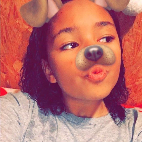 Meet your Posher, Aaliyah - Picture 1 of 1