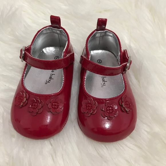 Shoes - Picture 1 of 3