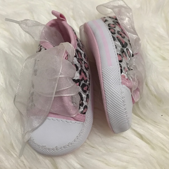 Shoes - Picture 3 of 3
