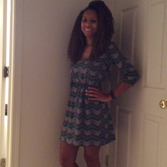 BeBop Multicolor dress w/ 3 quarter length sleeves