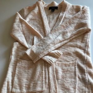 Light pink sweater