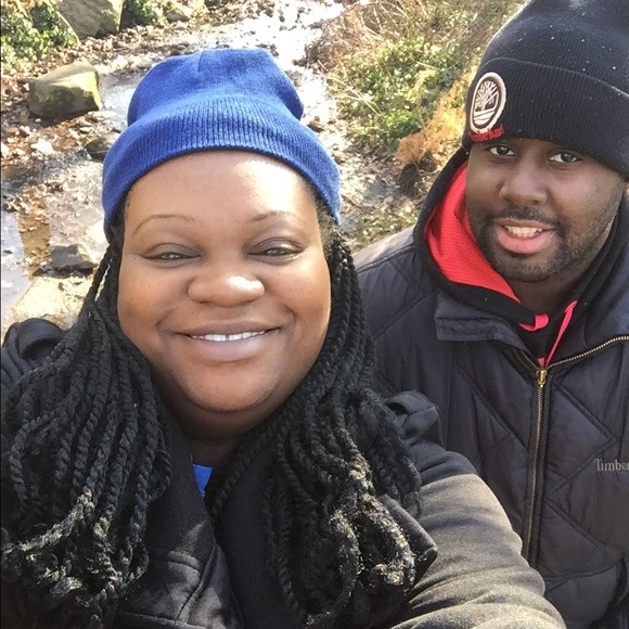 Meet your Posher, Carlotta - Picture 1 of 1