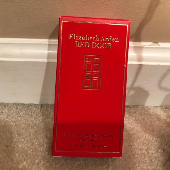 Elizabeth Arden Red Door