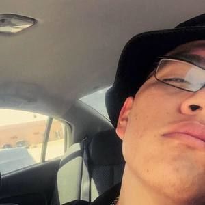 Meet your Posher, Josh