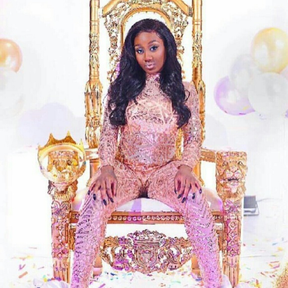 Meet your Posher, Jaquala - Picture 1 of 1