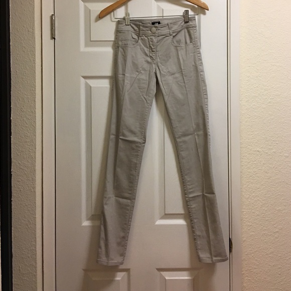 3 for $20 H&M Light grey skinny pants