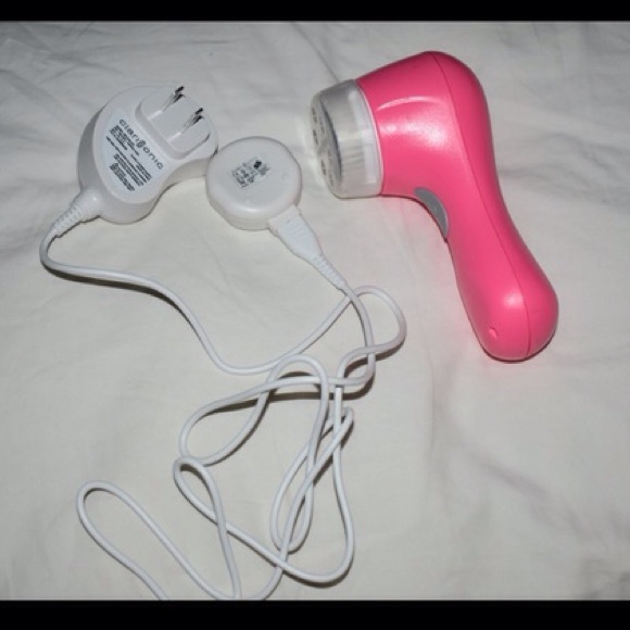 🎀LIKE NEW Clarisonic Mia 1