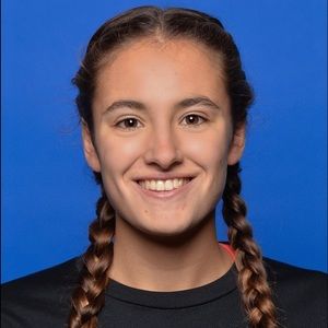 Meet your Posher, Abbey