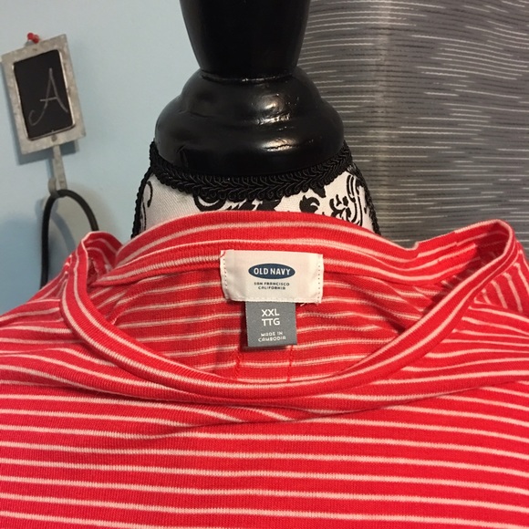 NWT Old Navy shirt - Picture 2 of 3