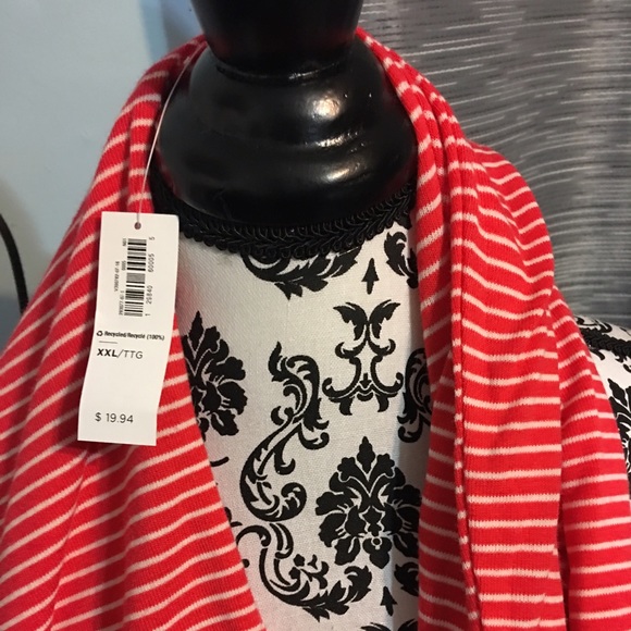 NWT Old Navy shirt - Picture 3 of 3
