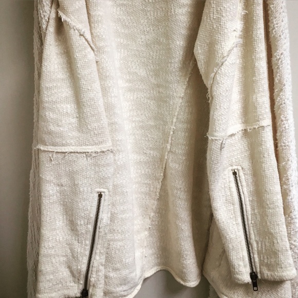 Free People oversized egg shell colored cardigan - Picture 3 of 4