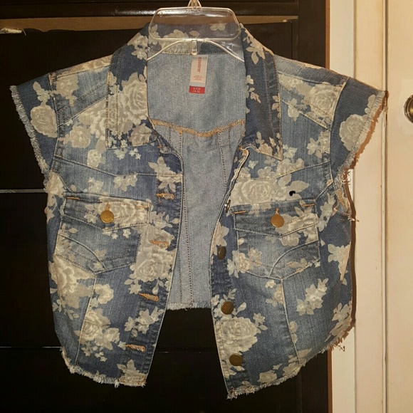 denim vest