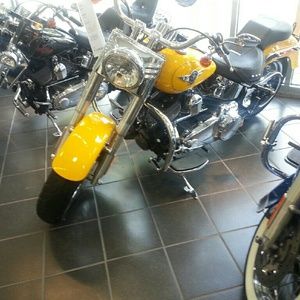 Meet your Posher, Candi