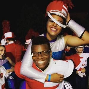 Meet your Posher, Hunter