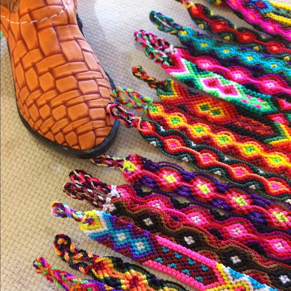 Huichol Handmade Jewelry - Huichol Handmade friendship bracelets-CHOOSE ONE