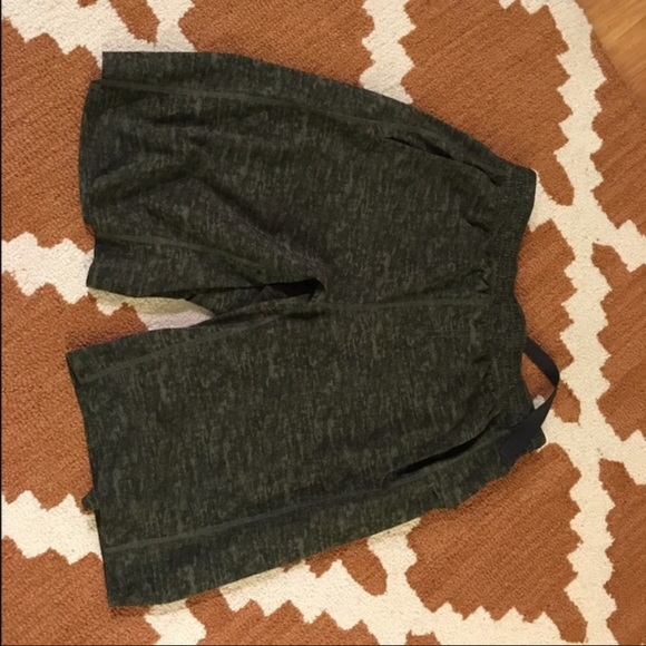 Men's lululemon shorts