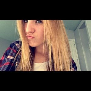 Meet your Posher, Maddie