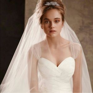Vera Wang Veil 2 tier