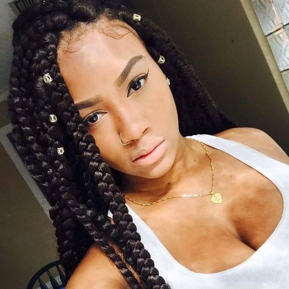 Meet your Posher, Tori - Picture 1 of 1