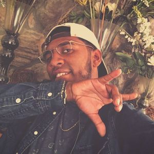 Meet your Posher, Malik