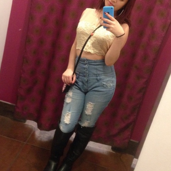 Lace crop top