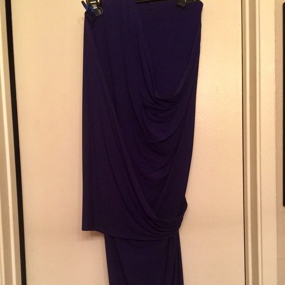 Donna Karan Infinity Dress - Picture 4 of 8