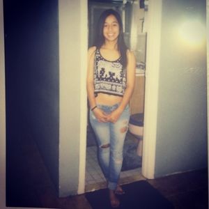 Meet your Posher, Jenifer