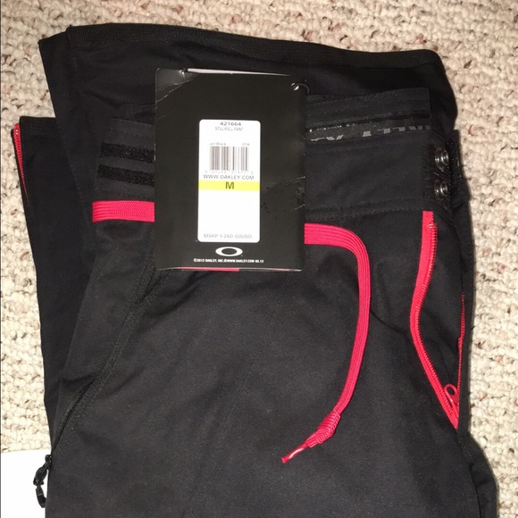 Oakley Stillwell Pants NWT Medium snowboard ski