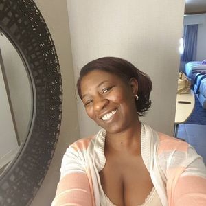 Meet your Posher, Jamila