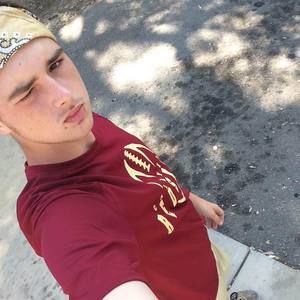 Meet your Posher, Darrell