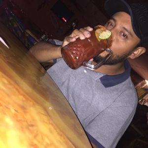 Meet your Posher, Raul