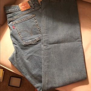 Levi's women jeans NWOT