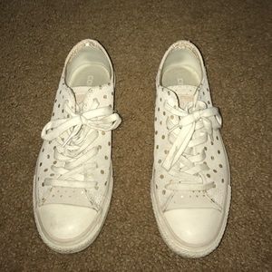 Cream and gold polka dot Converse