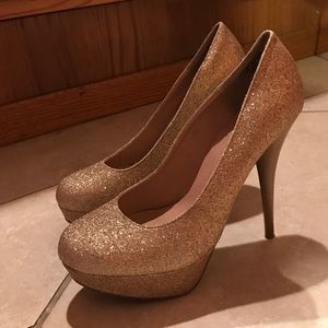 gold prom heels *discounted shipping for one hour*