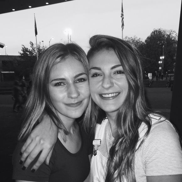 Meet your Posher, Kelsey