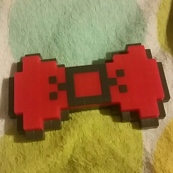 8bit red bow