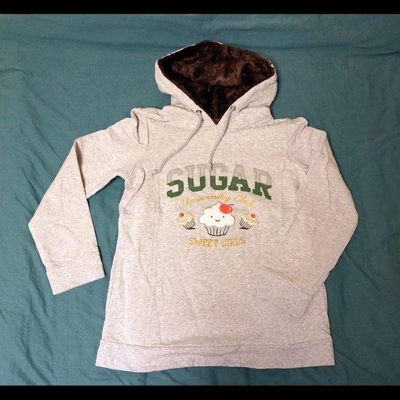 Light grey hoodie with fur hat