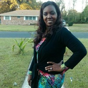 Meet your Posher, Yolanda