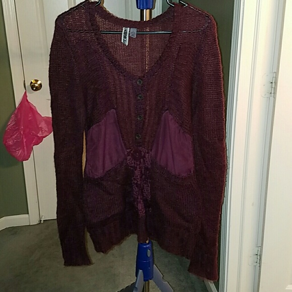 BKE sweater