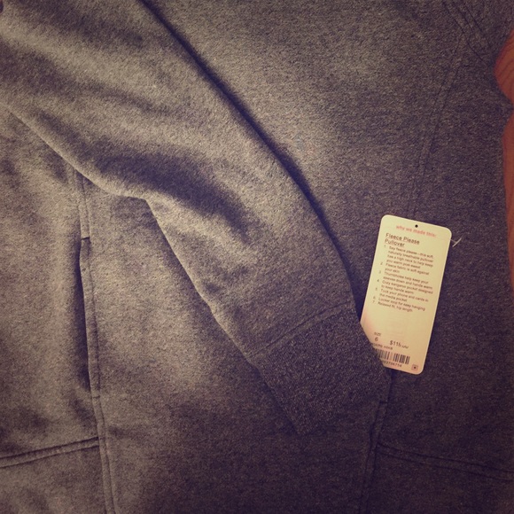 Lululemon Pullover Sweatshirt NWT