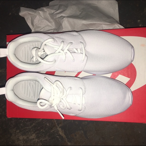 Womens White Roshe - Picture 2 of 3