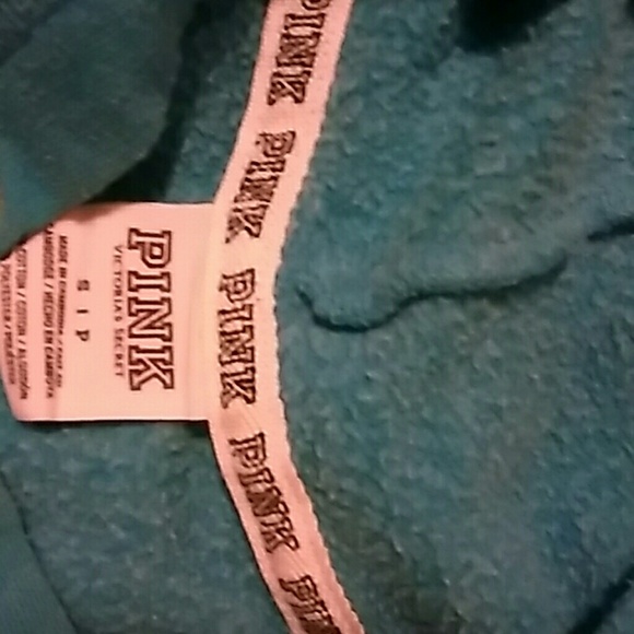 VS pink sweater - Picture 3 of 3