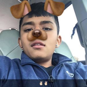 Meet your Posher, Luis