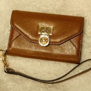 Michael Kors wristlet