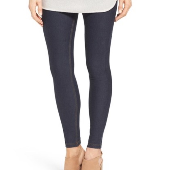 Hue Jeggings